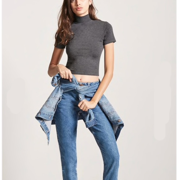 Forever 21 Tops - GRAY CROP TOP MOCK TURTLENECK NECK SHIRT TEE M